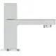 Chromfarbener Standventil von Ideal Standard mit klaren Linien und einer Ausladung für den Wasserfluss. ساده Design ohne sichtbare Beschriftungen oder weitere Details.